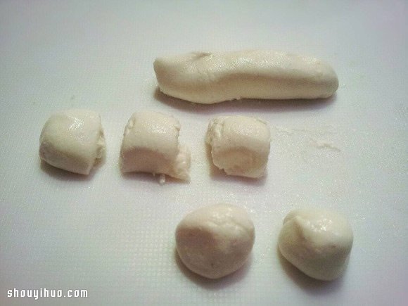 特色可愛草莓元宵的做法 不忍咬下去啦！ -  rpnrmr.com