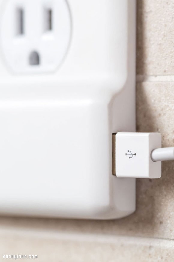 USB 壁式插座 SnapPower Charger -  rpnrmr.com
