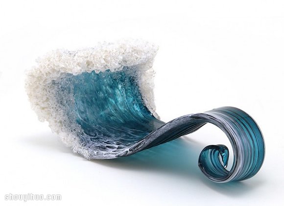 壯麗的玻璃雕塑花瓶 把驚濤駭浪搬進(jìn)客廳！ -  rpnrmr.com