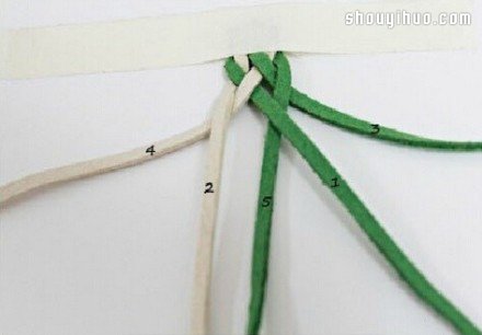 簡(jiǎn)單五股皮繩編織手鏈?zhǔn)骤C的制作方法圖解 -  rpnrmr.com