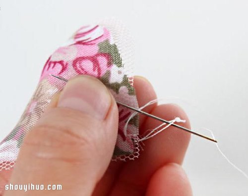 唯美風(fēng)布花發(fā)箍手工制作方法圖解教程 -  rpnrmr.com