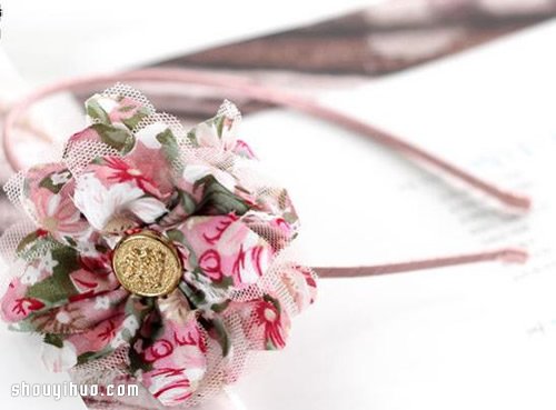 唯美風(fēng)布花發(fā)箍手工制作方法圖解教程 -  rpnrmr.com