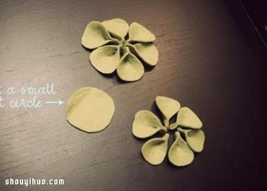 不用針線的復(fù)古風(fēng)毛氈布花手工制作圖解教程 -  rpnrmr.com
