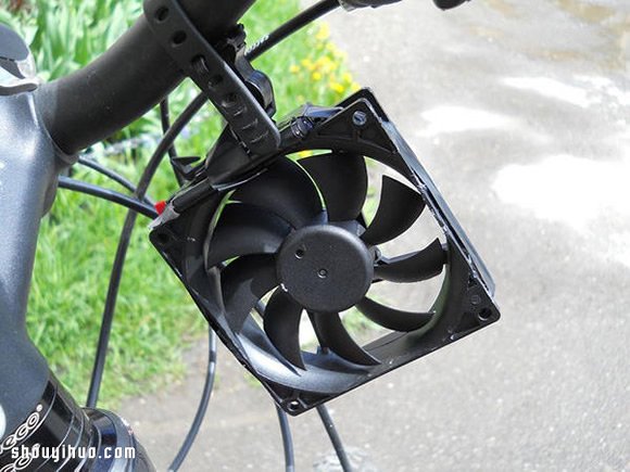 DIY簡易型風(fēng)力充電器 邊騎車邊給手機充電 -  rpnrmr.com