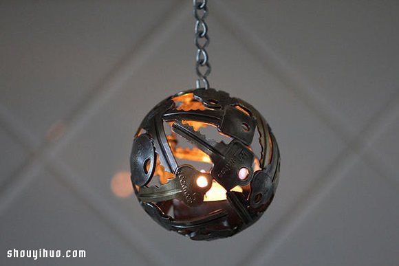 無師自通冶煉工藝 把舊鑰匙DIY成裝飾品 -  rpnrmr.com