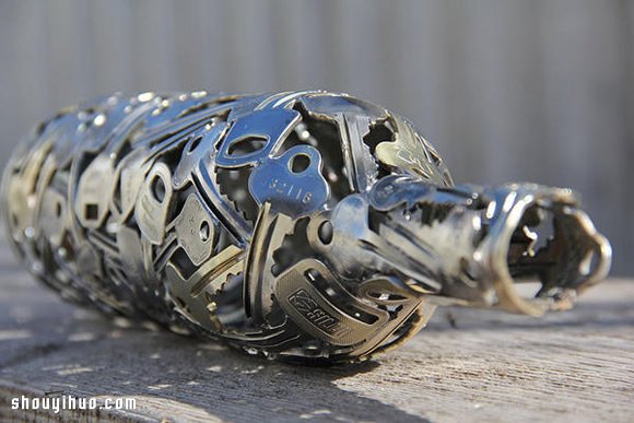 無師自通冶煉工藝 把舊鑰匙DIY成裝飾品 -  rpnrmr.com