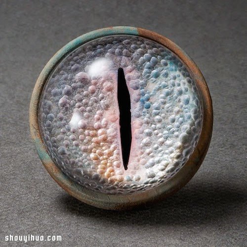 超寫(xiě)實(shí)繪畫(huà)：充滿迷幻魅力的立體大眼睛 -  rpnrmr.com