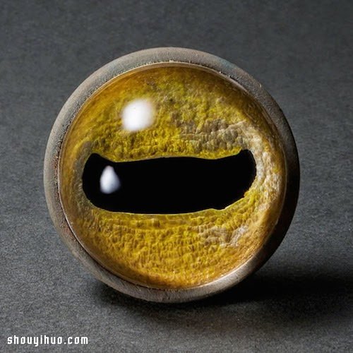 超寫(xiě)實(shí)繪畫(huà)：充滿迷幻魅力的立體大眼睛 -  rpnrmr.com