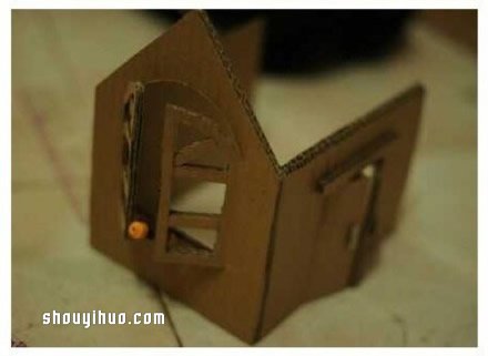 廢棄紙箱制作的房屋模型 想住到里面去么？ -  rpnrmr.com