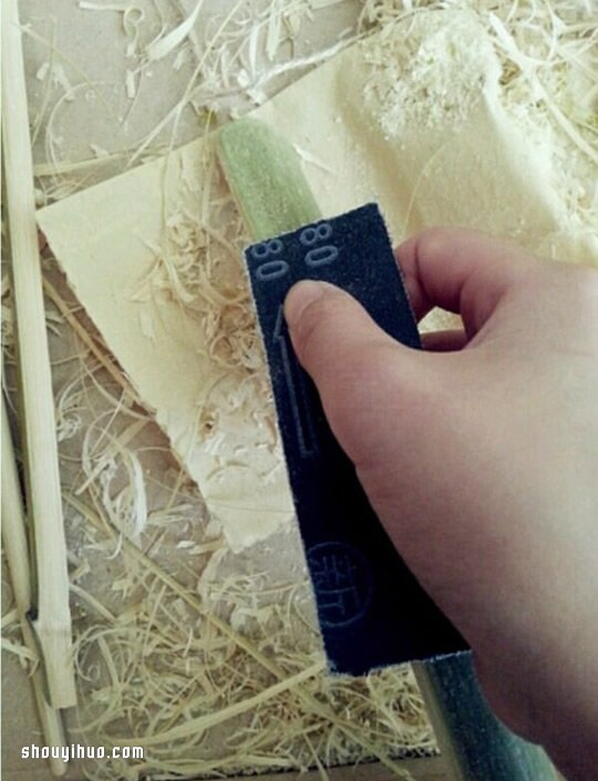 自制竹衣架的方法 竹子制作衣架的步驟教程 -  rpnrmr.com