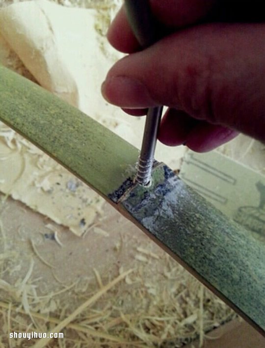 自制竹衣架的方法 竹子制作衣架的步驟教程 -  rpnrmr.com