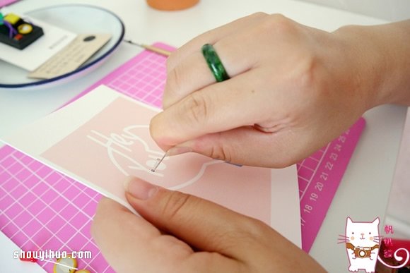 利用導(dǎo)電顏料DIY制作會發(fā)光的卡片 -  rpnrmr.com