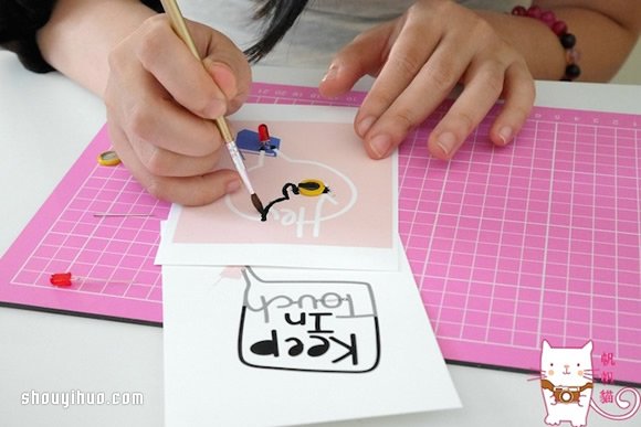 利用導(dǎo)電顏料DIY制作會發(fā)光的卡片 -  rpnrmr.com