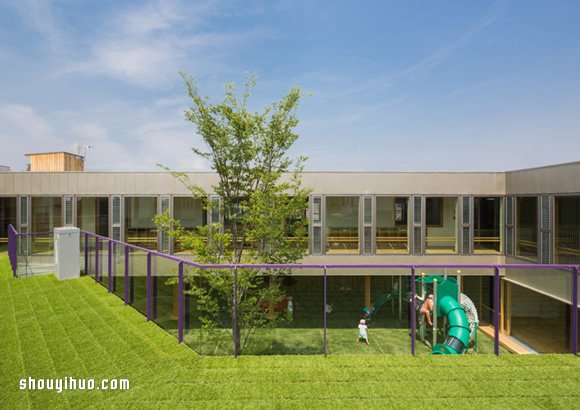 有草皮廣場(chǎng)的幼兒園 讓孩子們盡情跑跳蹦！ -  rpnrmr.com