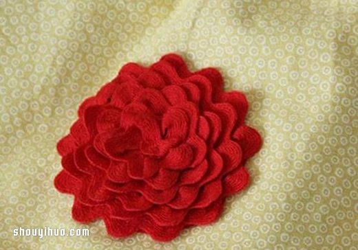 不織布和蕾絲手工制作牡丹花頭花的方法 -  rpnrmr.com
