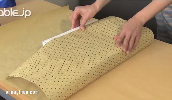 襯衫風(fēng)禮品包裝方法 父親節(jié)露一手吧！ -  rpnrmr.com