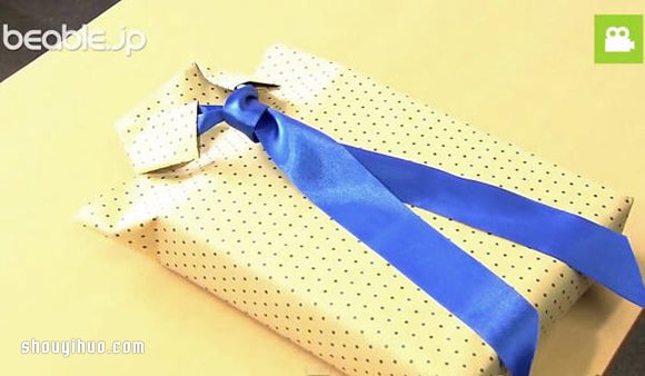 襯衫風(fēng)禮品包裝方法 父親節(jié)露一手吧！ -  rpnrmr.com