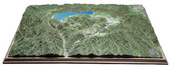依照等高線層層堆疊 手工富士山紙模型 -  rpnrmr.com