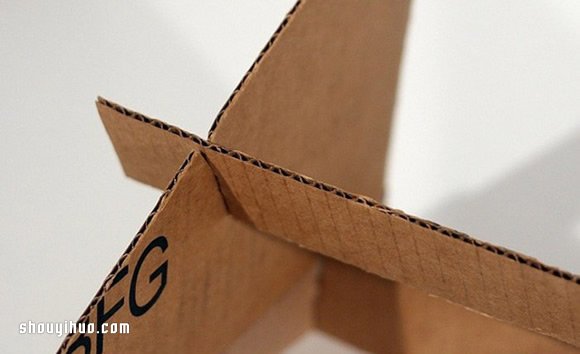 硬紙板制作筆記本散熱架的方法圖解教程 -  rpnrmr.com