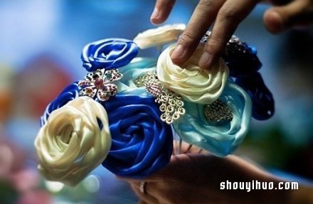 絲帶手捧花DIY教程 絲帶手捧花制作圖解 -  rpnrmr.com