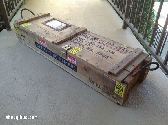電玩宅超強(qiáng)自制求職履歷，想看先打破石碑吧 -  rpnrmr.com