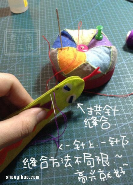 不織布小蛇書(shū)簽手工制作 可愛(ài)小蛇書(shū)簽DIY教程 -  rpnrmr.com