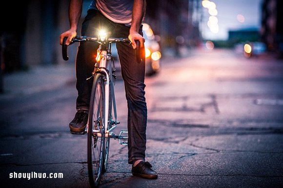 SmartHalo 讓普通自行車直接升級(jí)為智能型 -  rpnrmr.com