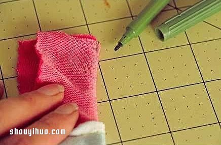 舊襪子做玩偶 親手給孩子DIY可愛的小蛇玩具 -  rpnrmr.com