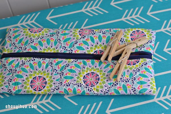 拼布風(fēng)拉鏈小包手工制作 當(dāng)化妝包筆袋或工具包 -  rpnrmr.com