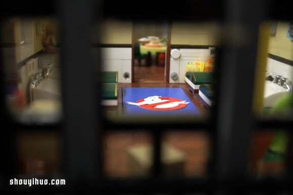 樂高達人打造超逼真《捉鬼敢死隊》總部模型 -  rpnrmr.com
