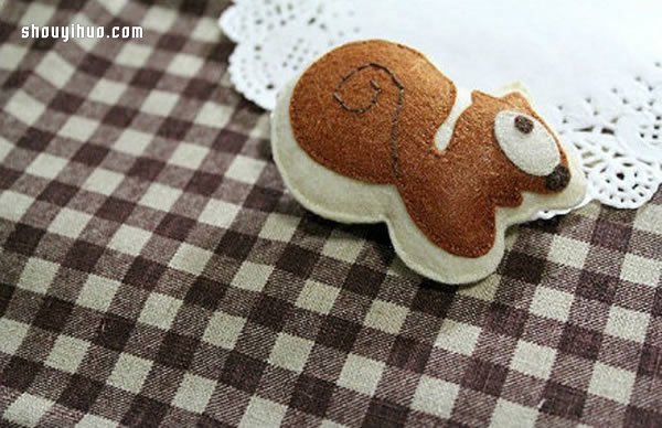 手工布藝DIY：可愛(ài)風(fēng)不織布小手工藝品 -  rpnrmr.com