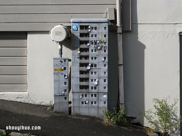 水泥墩和電箱都變房子 迷你建筑涂鴉美化環(huán)境 -  rpnrmr.com