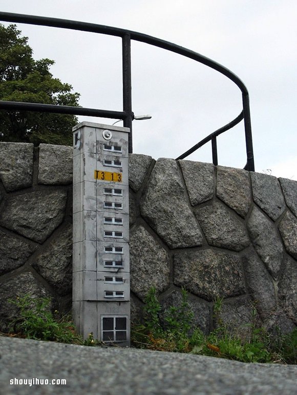 水泥墩和電箱都變房子 迷你建筑涂鴉美化環(huán)境 -  rpnrmr.com