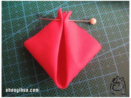 手工布藝櫻花胸針的DIY制作方法圖解教程 -  rpnrmr.com