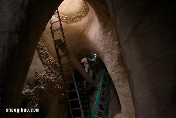 Ra Paulette的藝術(shù)夢(mèng)：10年徒手雕出夢(mèng)想城堡 -  rpnrmr.com
