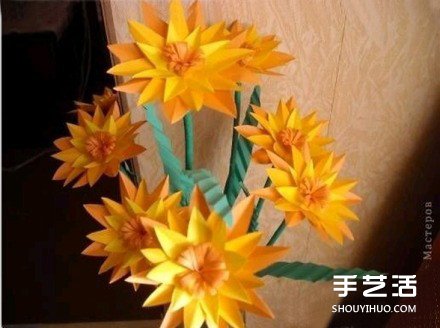 漂亮紙花DIY制作教程 簡(jiǎn)易紙花的做法圖解 -  rpnrmr.com