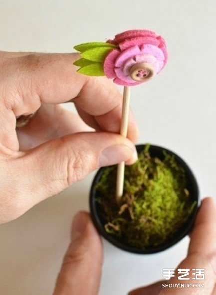DIY創(chuàng)意手工布藝花插 花朵造型不織布花插制作 -  rpnrmr.com