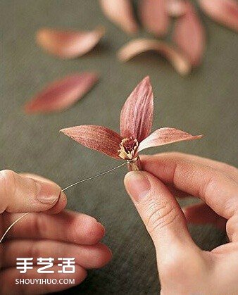 手工紙花的制作方法 與串珠結(jié)合的效果令人驚艷 -  rpnrmr.com