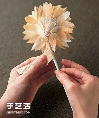手工紙花的制作方法 與串珠結(jié)合的效果令人驚艷 -  rpnrmr.com