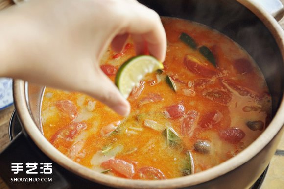 泰式冬蔭功湯的做法 泰式酸辣蝦湯的做法 -  rpnrmr.com