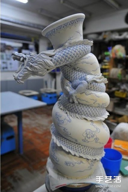 龍形陶瓷瓶DIY制作過(guò)程 中國(guó)龍盤旋陶瓷瓶制作 -  rpnrmr.com