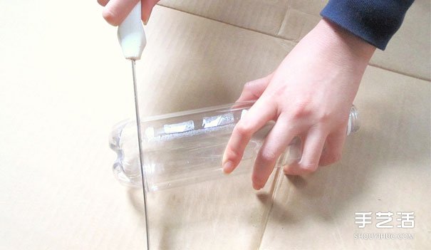 飲料瓶塑料瓶廢物利用DIY制作花束臺燈吊燈 -  rpnrmr.com