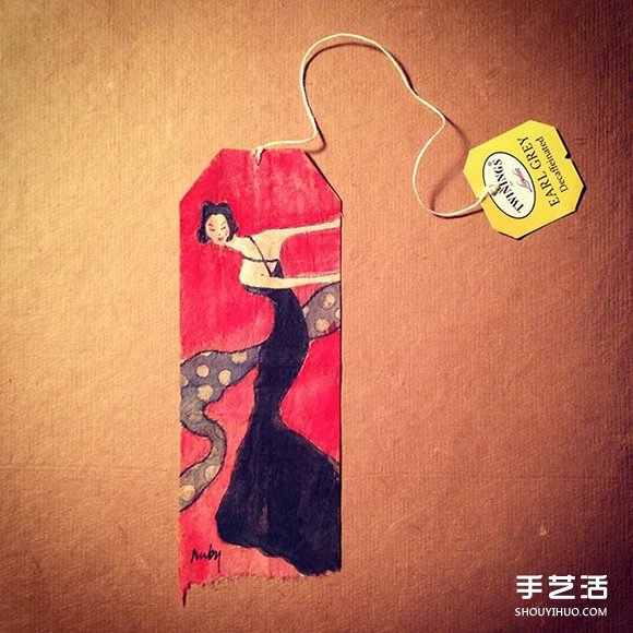 變廢為寶：藝術(shù)家用喝過的茶包當(dāng)畫布寫日記 -  rpnrmr.com