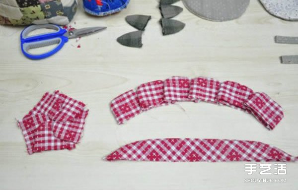 手工布藝玫瑰花零錢包DIY制作教程帶圖紙 -  rpnrmr.com