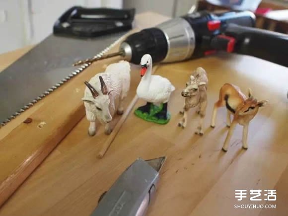 利用孩子們玩膩的動(dòng)物玩具DIY制作有趣的掛鉤 -  rpnrmr.com