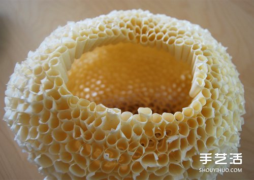 海綿紙手工制作美蜂窩燈罩臺(tái)燈的方法教程 -  rpnrmr.com