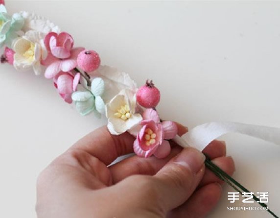 新娘花環(huán)DIY制作方法 自制花環(huán)頭飾圖解教程 -  rpnrmr.com