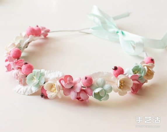 新娘花環(huán)DIY制作方法 自制花環(huán)頭飾圖解教程 -  rpnrmr.com