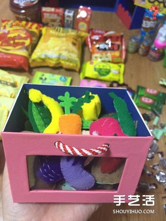廢紙盒廢物利用手工制作“零食冰箱”送男友 -  rpnrmr.com