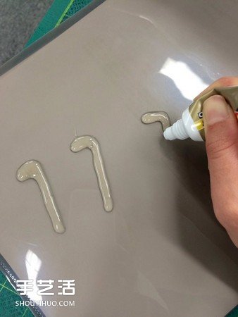創(chuàng)意DIY：如何用強(qiáng)力膠自制花園鰻的方法 -  rpnrmr.com